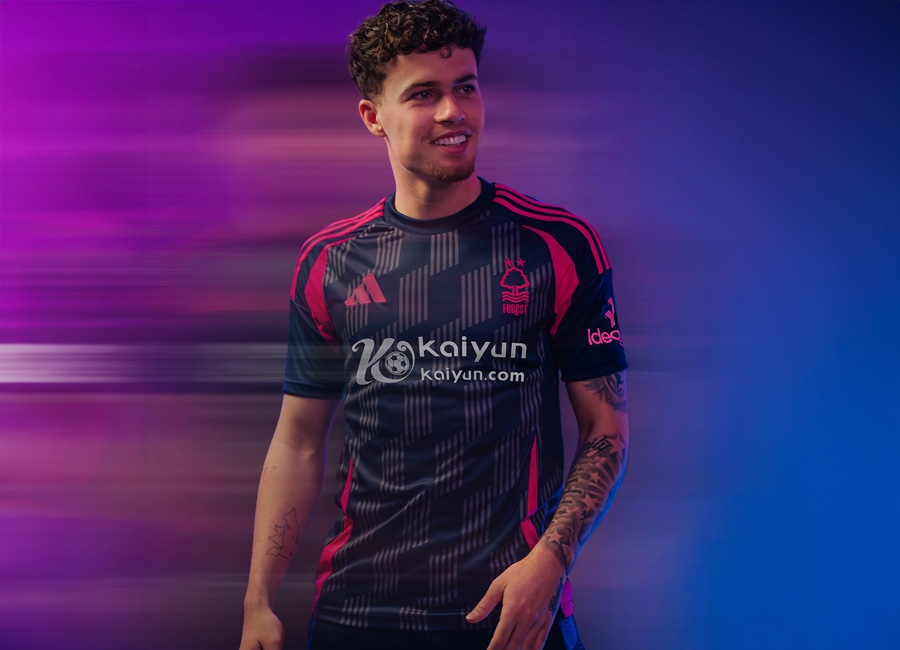 Nottingham Forest 24/25 Adidas Away Kit