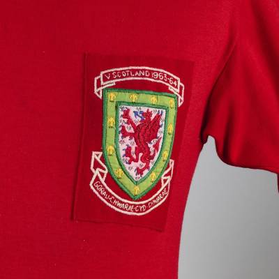 cliff_jones_1963_64_wales_match_worn_shirt_d.jpg