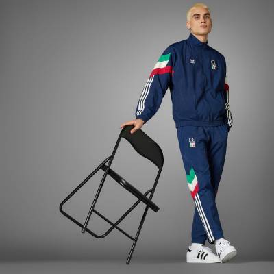 italy_2024_adidas_originals_track_top_d.jpg