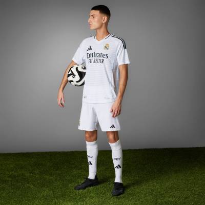 real_madrid_24_25_adidas_home_kit_b1.jpg