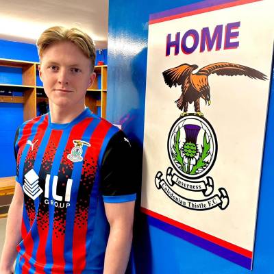 inverness_caledonian_thistle_24_25_puma_home_kit_c.jpeg