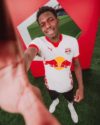 red_bull_salzburg_24_25_puma_home_kit_3.jpg