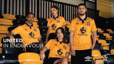 cambridge_united_24_25_umbro_home_kit_2a.jpg