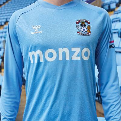 coventry_city_24_25_hummel_home_kit_b.jpeg