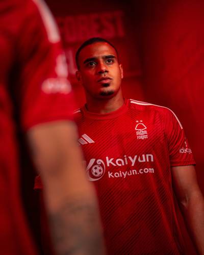 nottingham_forest_24_25_adidas_home_kit_f.jpg