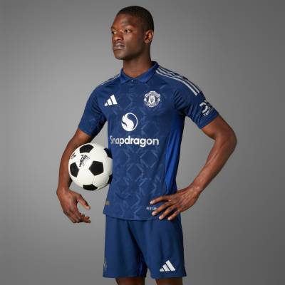 manchester_united_24_25_adidas_away_kit_a1.jpg