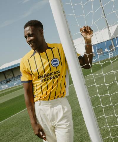 brighton_hove_albion_24_25_nike_away_kit_c.jpg