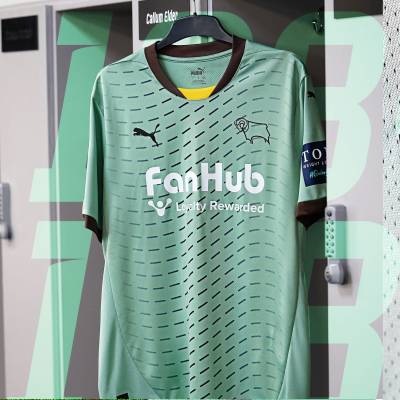 derby_county_24_25_puma_away_kit_h.jpg