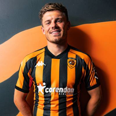 hull_city_24_25_kappa_home_kit_a.jpg