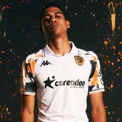 hull_city_24_25_kappa_away_kit_a.jpg