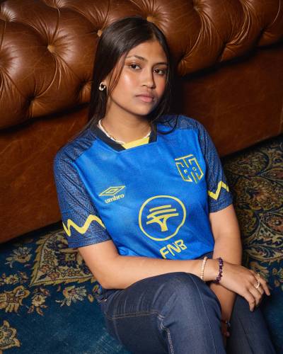 cape_town_city_24_25_umbro_home_kit_e.jpg