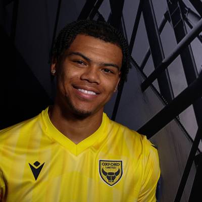 oxford_united_24_25_macron_home_kit_b.jpg