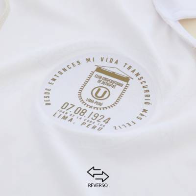 universitario_2024_marathon_100th_anniversary_shirt_e.jpg