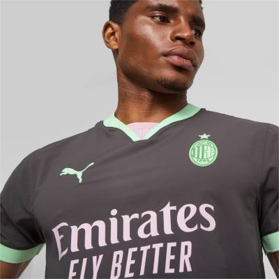 ac_milan_24_25_puma_third_kit_3.jpeg