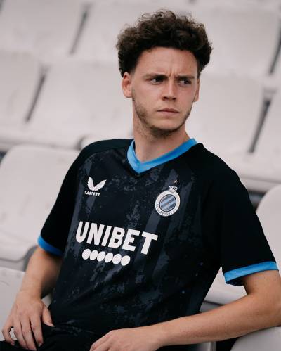 club_brugge_24_25_castore_third_kit_b.jpg