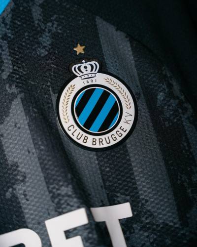 club_brugge_24_25_castore_third_kit_f.jpg