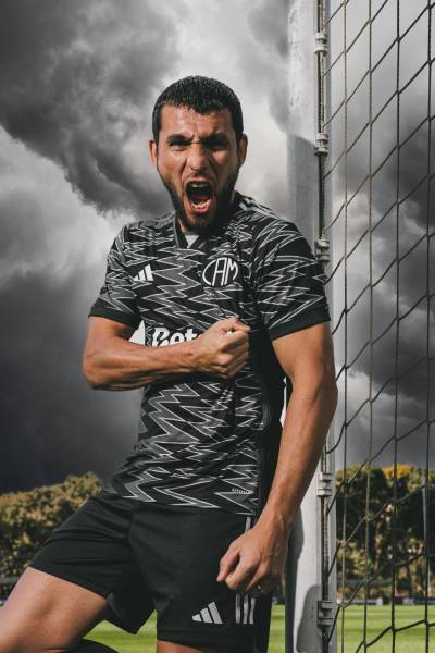 atletico_mineiro_2024_adidas_third_kit_b.jpg