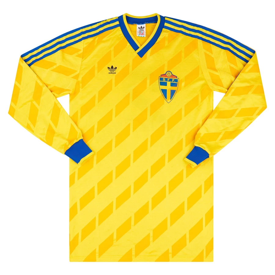 1988-89 Sweden Match Worn Home Shirt