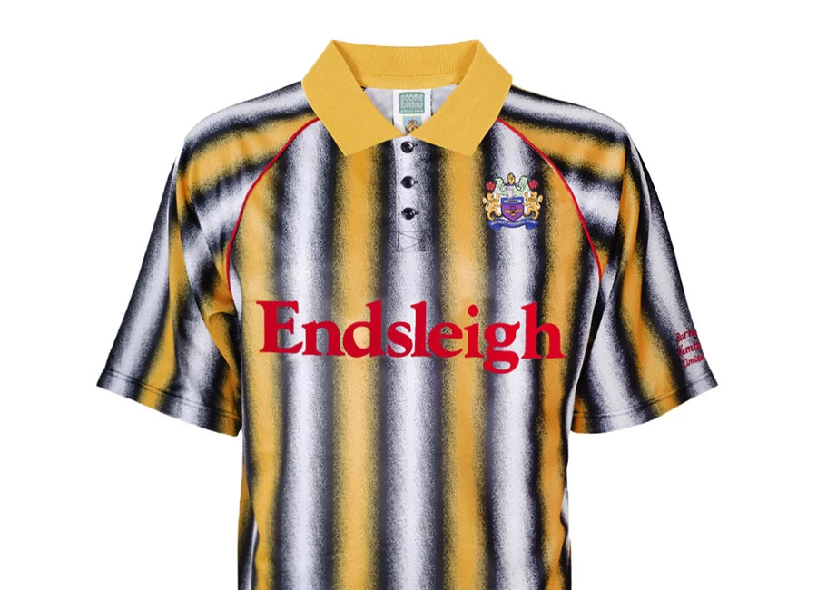 Burnley 1994 Away Wembley Retro Shirt