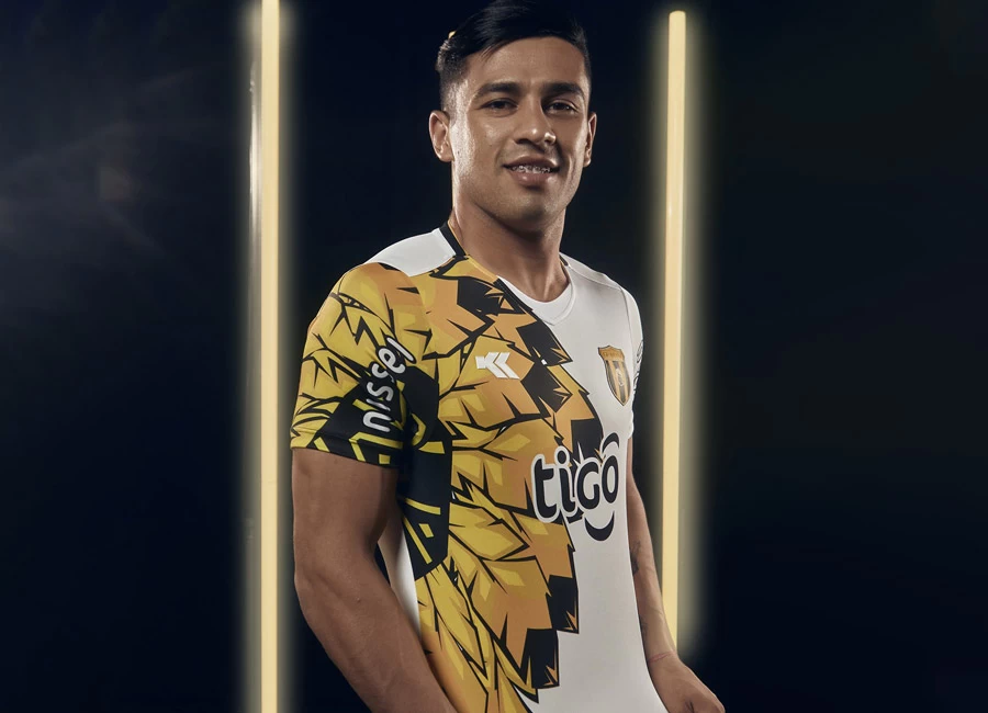 Club Guaraní 2022 Kyrios Away Kit