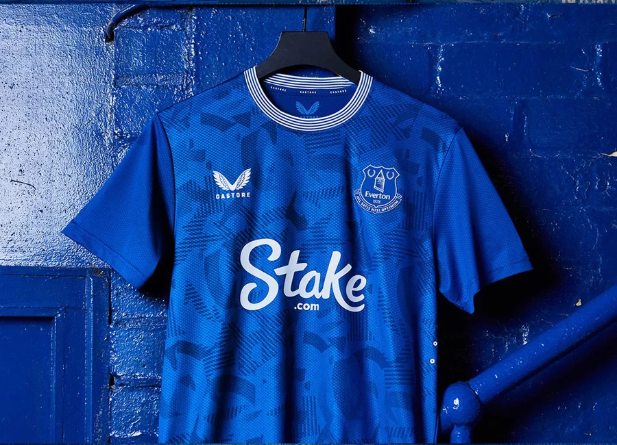 Everton 24/25 Castore Home Kit