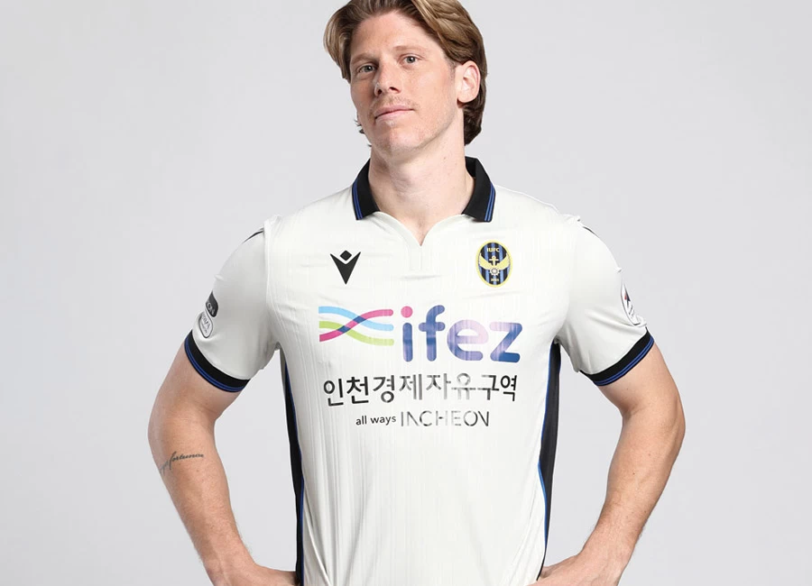 Incheon United 2022 Macron Away Kit