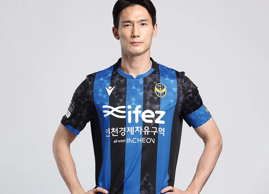 Incheon United 2022 Macron Home Kit