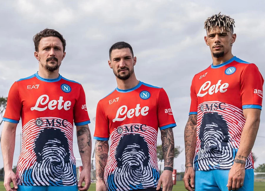 Napoli 21/22 EA7 Special Edition Kit