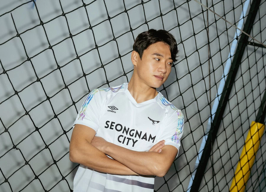 Seongnam FC 2022 Umbro Away Kit