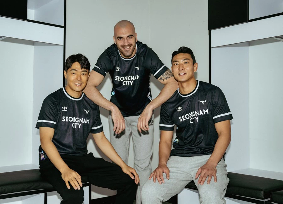 Seongnam FC 2022 Umbro Home Kit